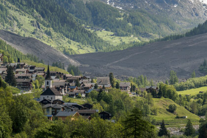 Gletschersturz auf Blatten: Nach Fels- und Eismassen droht in der Schweiz Flutwelle