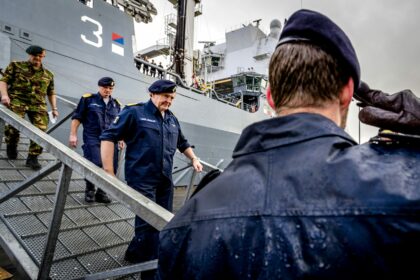 Die niederländische Armee hebt Alarmstufe an – „Erhöhte Bedrohung“