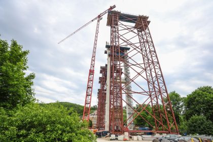 Unglück an Neckartalbrücke: Gondel laut Polizei nicht überladen