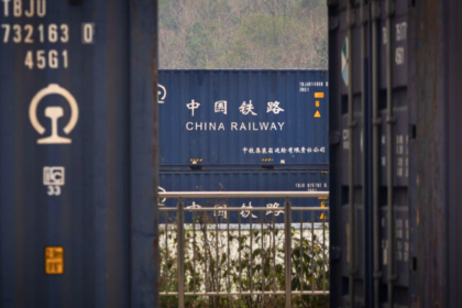 Chinas Entwicklung vom globalen Kapitalgeber zum Welt-Schuldeneintreiber