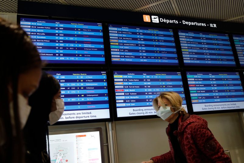 Bis zum Nachmittag wurden bereits mehrere Abflüge gestrichen, darunter Verbindungen nach Toulouse, Tunis und Palma de Mallorca.