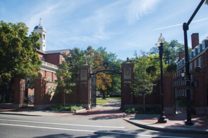 Trump will Harvard restliche Bundesmittel streichen: Insgesamt 100 Millionen Dollar