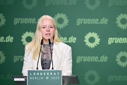 Grüne-Jugend-Chefin mit „ACAB“-Pulli in der Kritik – Wendt spricht von „Polizeihass“ und Linksextremismus