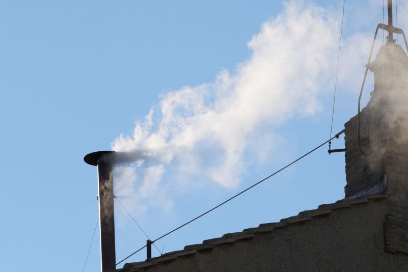 Weißer Rauch: Neuer Papst gewählt