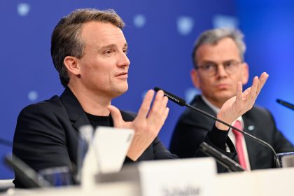 Wie deutsche Konzerne mit Trumps Politik gegen Diversitätsprogramme umgehen
