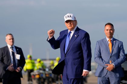 NATO-Gipfel:  Es dreht sich alles um Trump – Air Force One in den Niederlanden gelandet