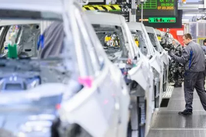 Deutsche Produktion sinkt auf niedrigsten Stand seit Mai 2020