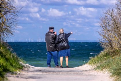 Fast 270.000 Menschen gehen ohne Abschläge früher in Rente