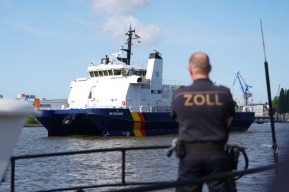 Zollbilanz 2024: Mehr Pakete, Marihuana und Kriegswaffen