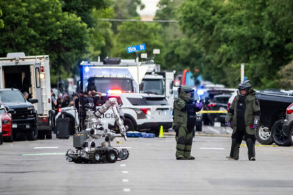USA: Flammenwerfer-Angriff auf Demo für israelische Geiseln – acht Verletzte
