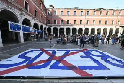 „Kein Raum für Bezos“ – Venedig streitet über Promi-Hochzeit