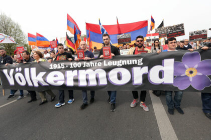 Treffen mit Erdogan: Armeniens Regierungschef zu „historischem“ Besuch in Istanbul