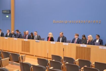 Nach Kretschmer-Plänen: Regierung hält an Klimazielen fest