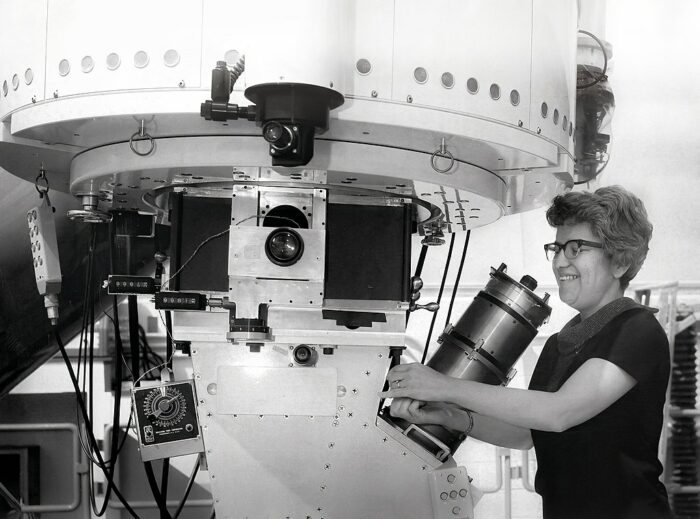 Vera C. Rubin im Jahr 1963