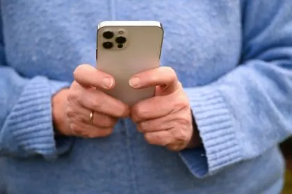 Digitalisierung überfordert Menschen: Jeder Dritte findet digitale Anwendungen zu kompliziert