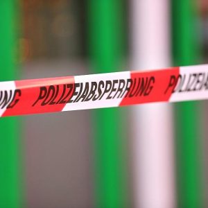 Mordermittlungen in Berlin: Arzt gefesselt, erstickt – Freundin entkam den Tätern
