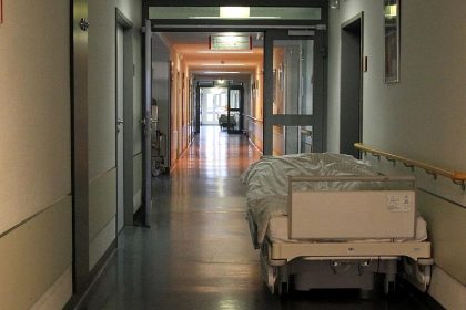 Krankenhausreform: Bund kommt Ländern bei Umsetzung entgegen