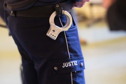 Freispruch nach Messerattacke in Flüchtlingsunterkunft – Notwehr nicht ausgeschlossen