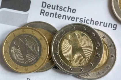 Rente, Pension, Aktien: Die Mehrheit der Menschen hält den Staat für zuständig