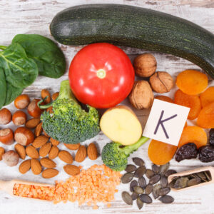 Anti-Aging aus der Küche: Die Vorteile von Vitamin K entschlüsselt