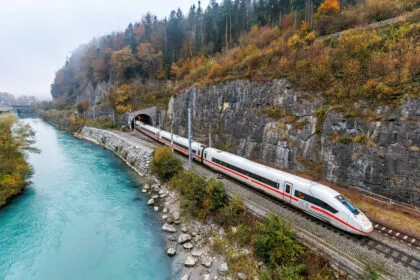 Das ändert sich im Juli - ICE-Flatrate für junge Leute und mehr Rente