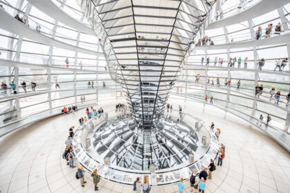 Die Faszination der gläsernen Kuppel – Architekt Norman Foster wird 90