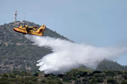 Großbrand auf griechischer Insel - 16 Orte evakuiert