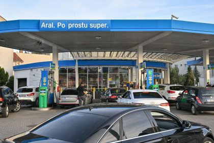 Vor den Pfingstferien: In diesen Ländern lohnt sich das Tanken