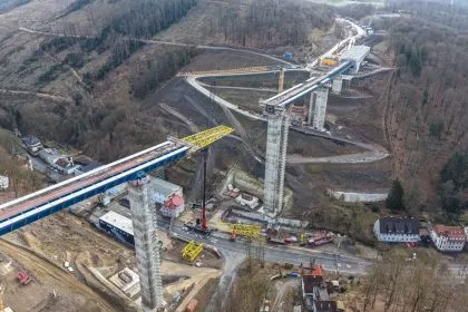 CDU-Politiker verlangen wegen Autobahnstreit Änderungen im Haushalt