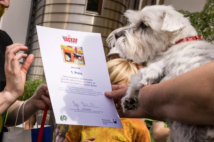 Der beste Idefix-Doppelgänger? Sieger-Hund Polly erhielt die Idefix-Lookalike-Contest-Urkunde. (Archivbild)