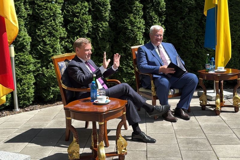 Der deutsche Außenminister Johann Wadephul (CDU) trifft in Kiew seien Amtskollegen Andrij Sybiha.