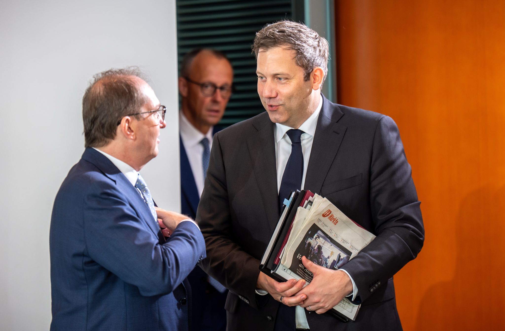 Klingbeil baut Ministerium um – Außenpolitik soll nicht allein bei der Union liegen
