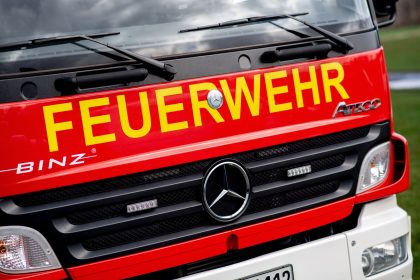 Ein Kind stirbt bei Brand in Wilhelmshaven – drei weitere schwer verletzt