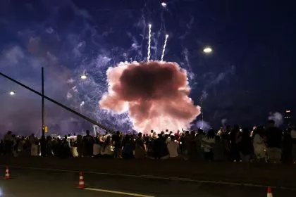 Rheinkirmes: Feuerwerk nach Unglück auf der Kippe