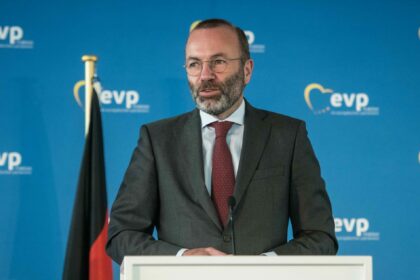Weber will inländische Polizisten an EU-Außengrenzen verlegen