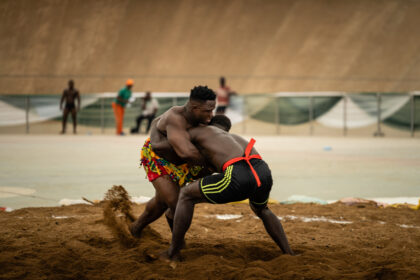 EU fördert Wrestling in Gambia – gegen den Klimawandel