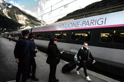 Unwetter in Alpen: Bahnstrecke Paris-Mailand erneut gesperrt