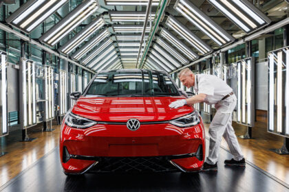 Volkswagens Gewinn geht um mehr als ein Drittel zurück
