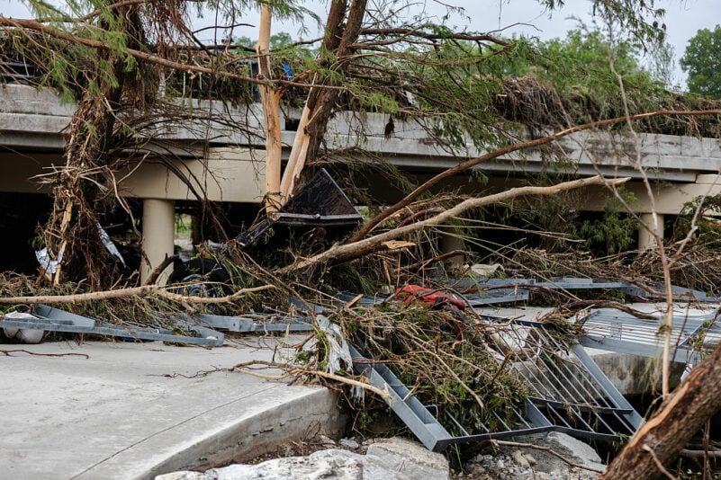 Flut-in-Texas-50-Todesopfer-geborgen-Schicksal-der-vermissten-M-dchen-unklar
