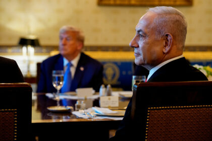 Netanjahu bespricht bei Treffen mit Trump Bemühungen um Geiselfreilassungen