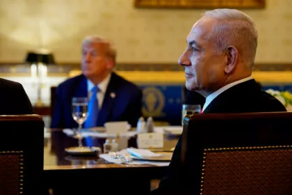Netanjahu bespricht bei Treffen mit Trump Bemühungen um Geiselfreilassungen