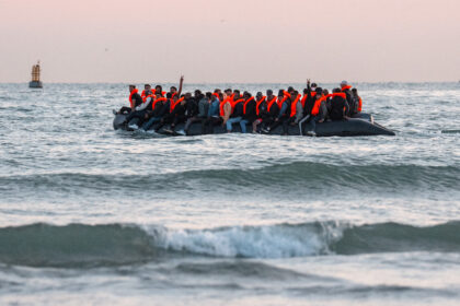 Für jeden zurückgeschickten illegalen Migranten darf einer legal einreisen – Großbritanniens Pilotprojekt