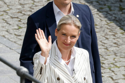 „Sommerinterview“ mit AfD-Chefin Weidel von lauten Protesten gestört