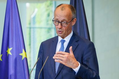 SPD fordert mehr Kritik an Israel – Merz verteidigt Deutschlands Haltung