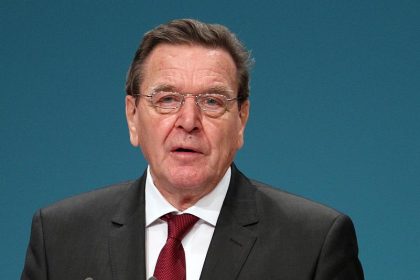 Untersuchungsausschuss befragt früheren Bundeskanzler Schröder als Zeugen
