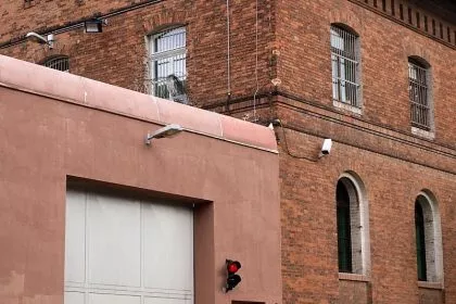 Gefängnisse in mehreren Bundesländern nahe der Belastungsgrenze