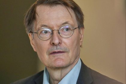 Lauterbach kritisiert Unterfinanzierung von ME/CFS-Forschung scharf