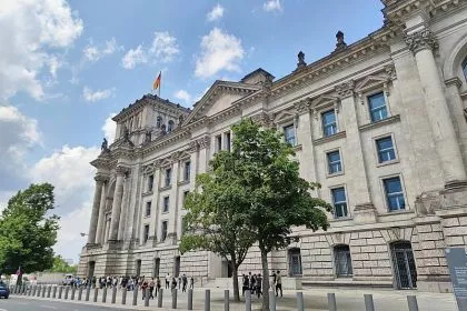 Abtreibung: Schwarz-Rot streitet über Auslegung des Koalitionsvertrags