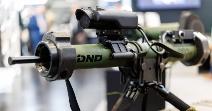 Eine Panzerfaust von DND bei der Nürnberger Messe für Sicherheitstechnologie, Enforce Tac.