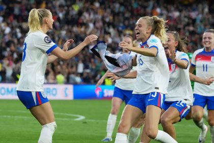 Im Elfmeterschießen: England gewinnt Frauen-Fußball-EM gegen Spanien